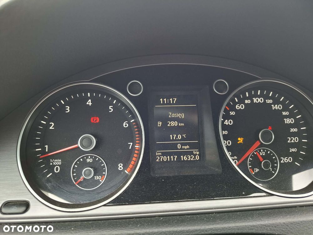 Volkswagen Passat - 5