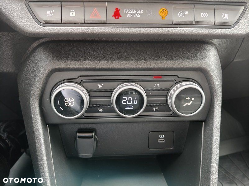 Dacia Sandero - 5