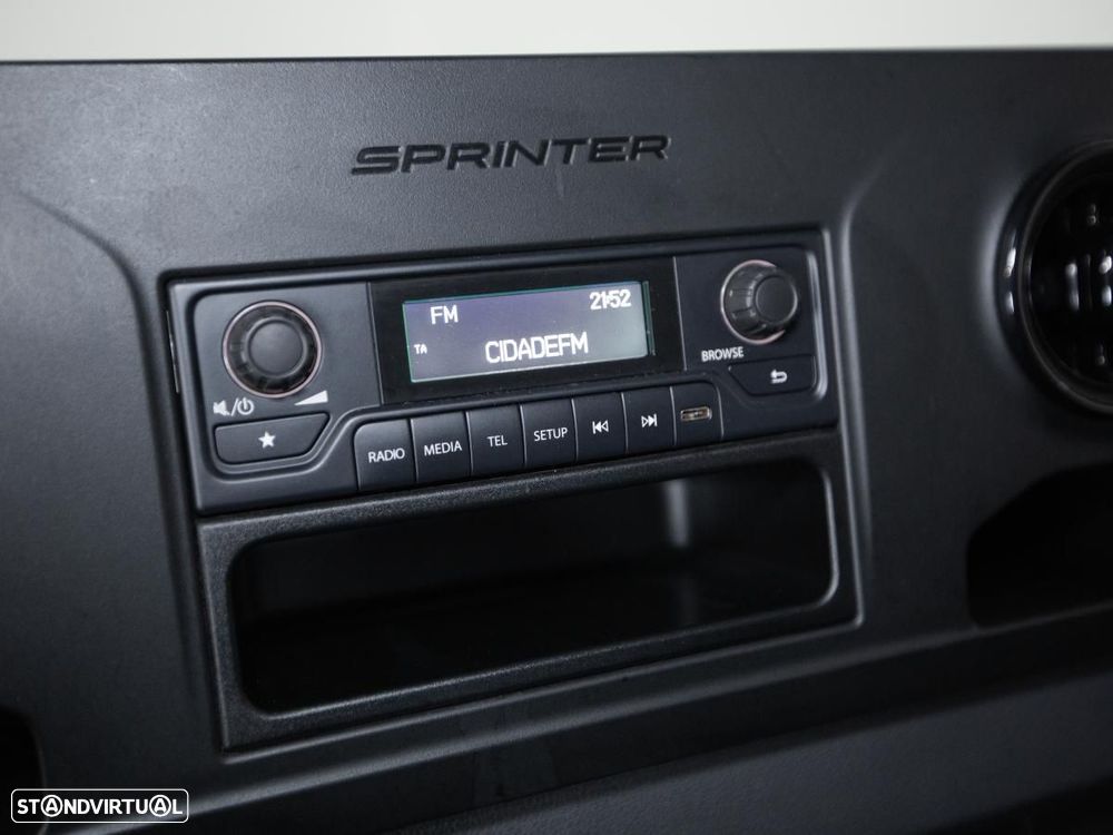 Mercedes-Benz E-SPRINTER STANDARD 55/47 KWH C/IVA - 18