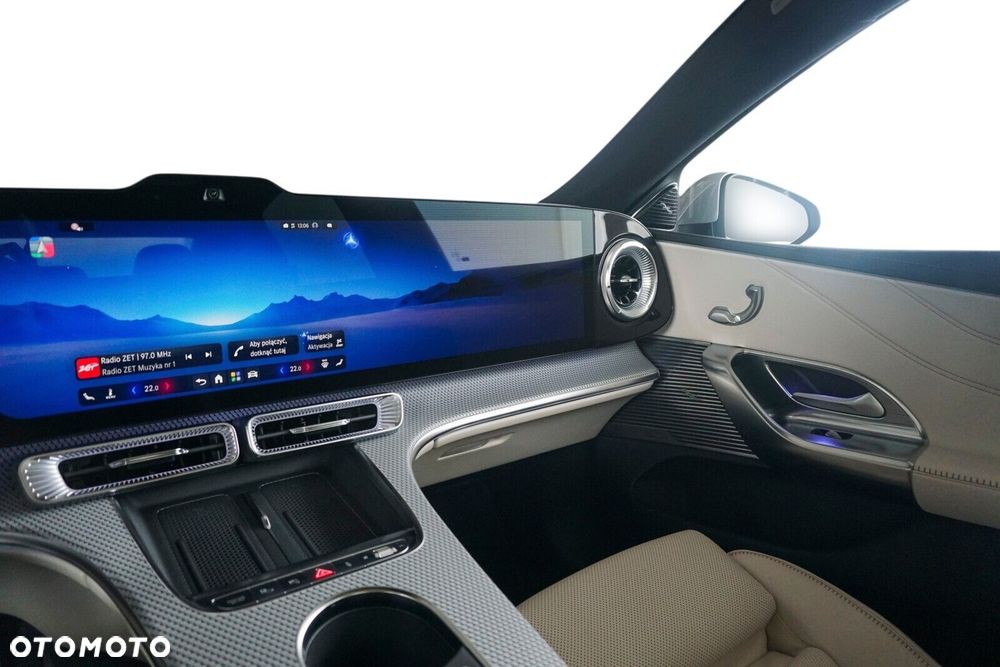 Mercedes-Benz Klasa C 400 4-Matic 94kWh - 12
