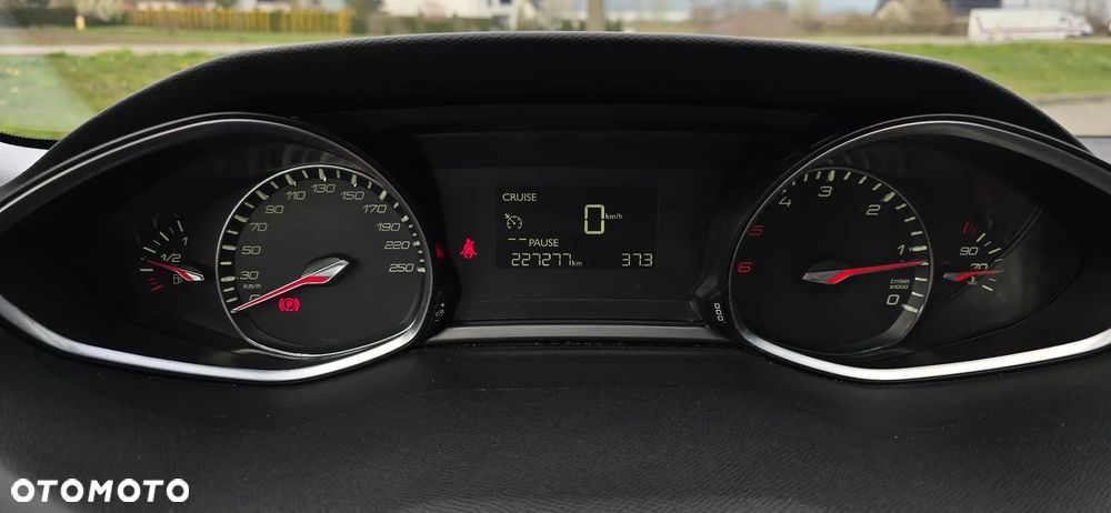 Peugeot 308 BlueHDi 120 Stop & Start Allure - 33