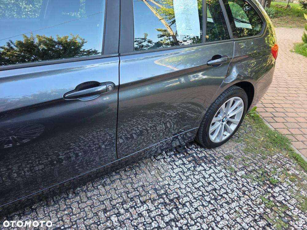 BMW Seria 3 316d - 9