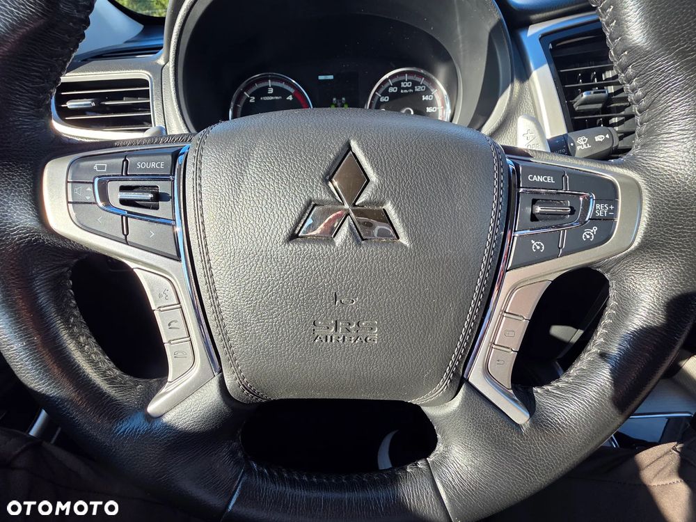 Mitsubishi L200 2.2 d DC Stark Basic - 35
