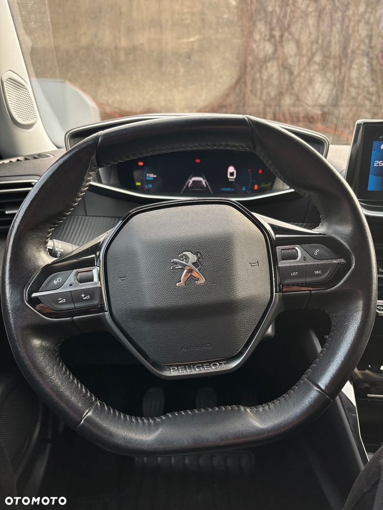 Peugeot 2008 PureTech 100 Stop&Start Allure Pack - 12