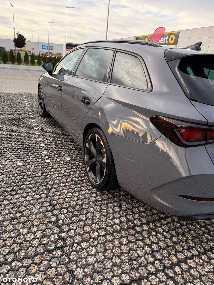Cupra Leon 1.4 e-Hybrid PHEV VZ DSG - 5