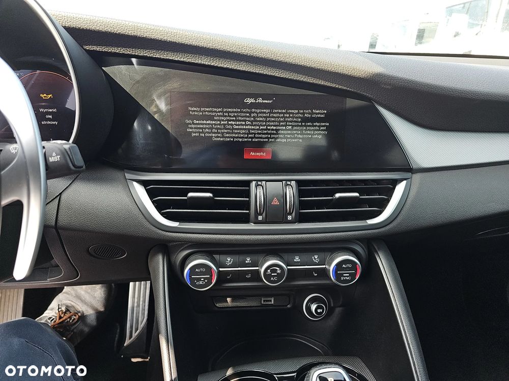 Alfa Romeo Giulia 2.0 Turbo Veloce Q4 - 14
