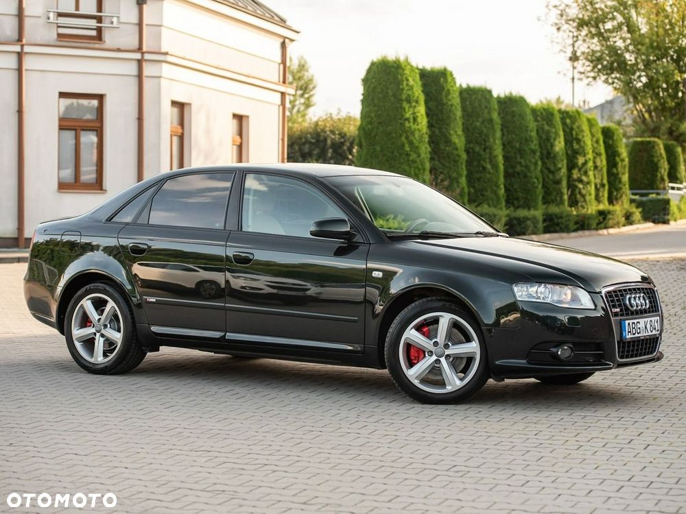 Audi A4 Limousine 2.0T FSI Quattro - 18
