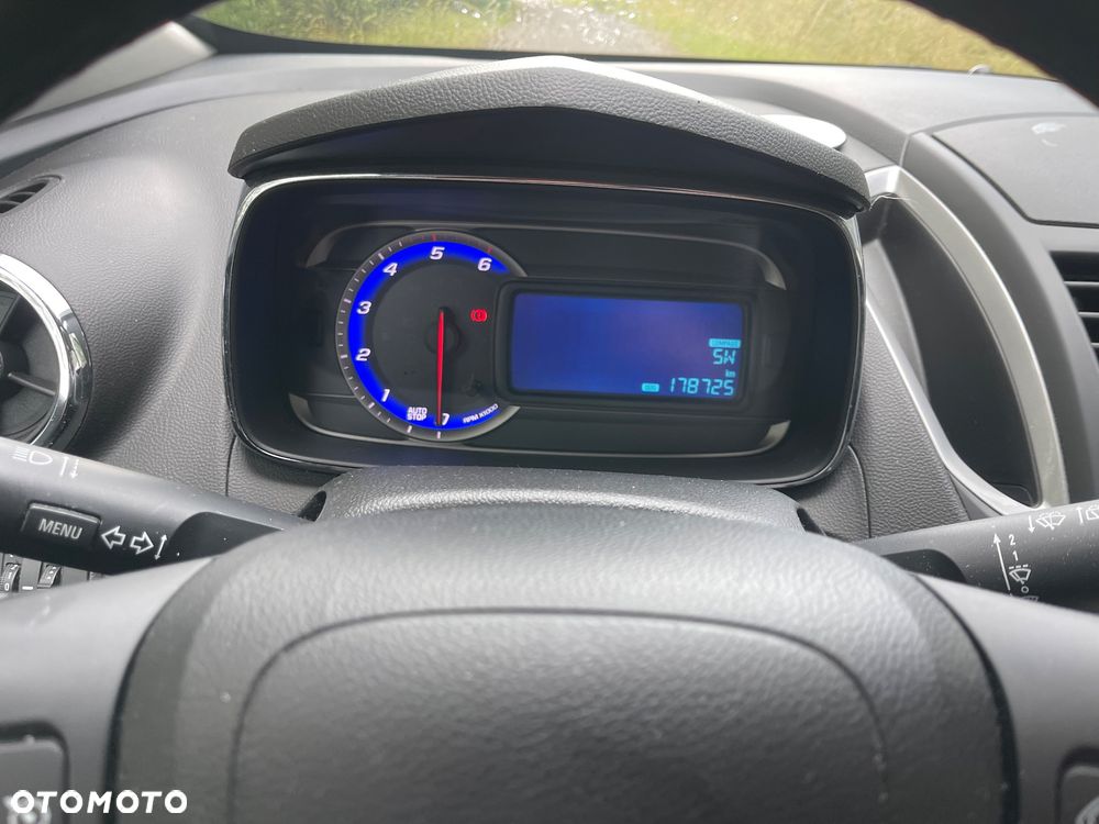 Chevrolet Trax 1.7TD LS - 21