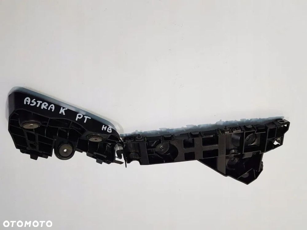 ŚLIZG ZDERZAKA PRAWY TYŁ OPEL ASTRA K V HB - 1