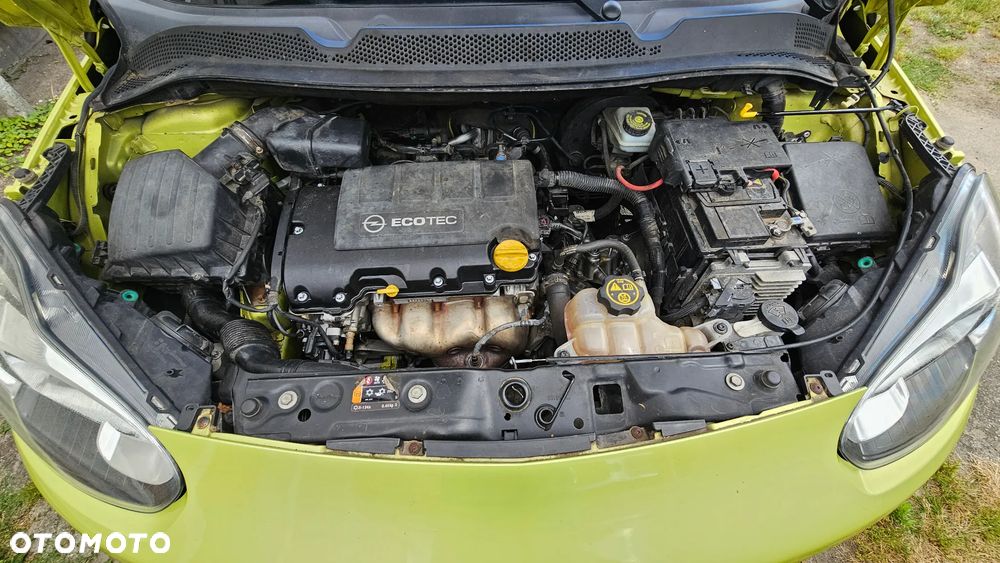 Opel Adam 1.4 Black Link - 14