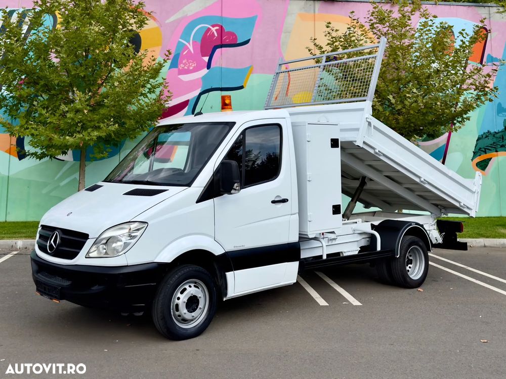 Mercedes-Benz Sprinter - 1