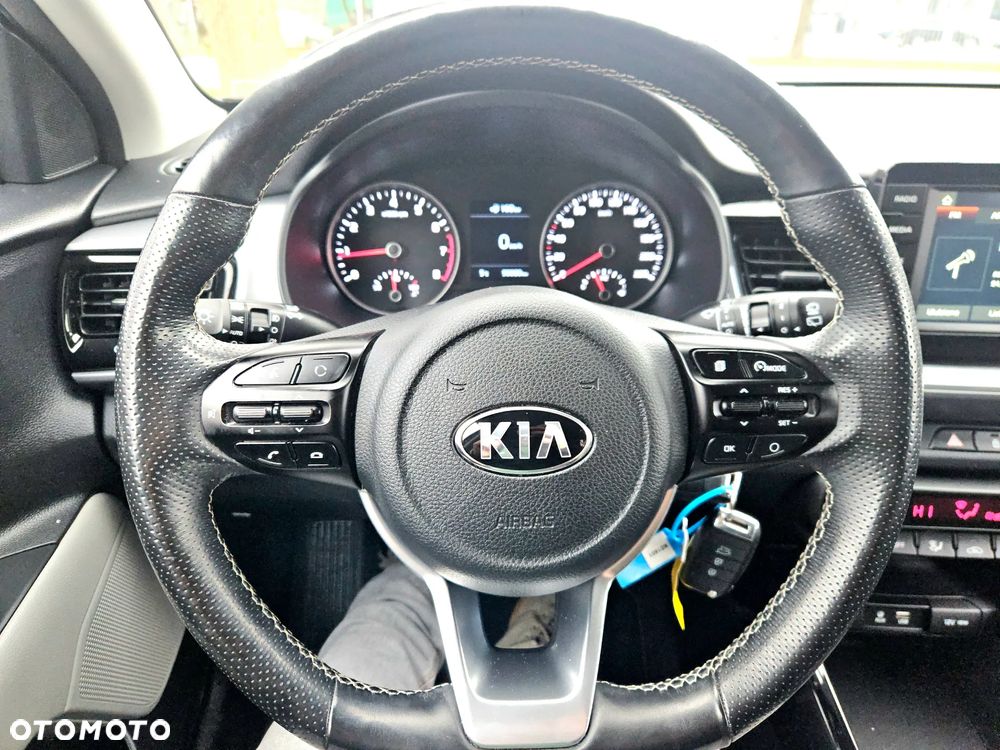 Kia Stonic 1.0 T-GDI 120 Spirit - 38