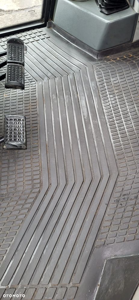 Valtra Valmet 8050 4X4 - 13