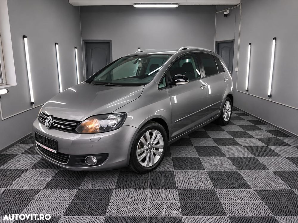 VOLKSWAGEN Golf Plus