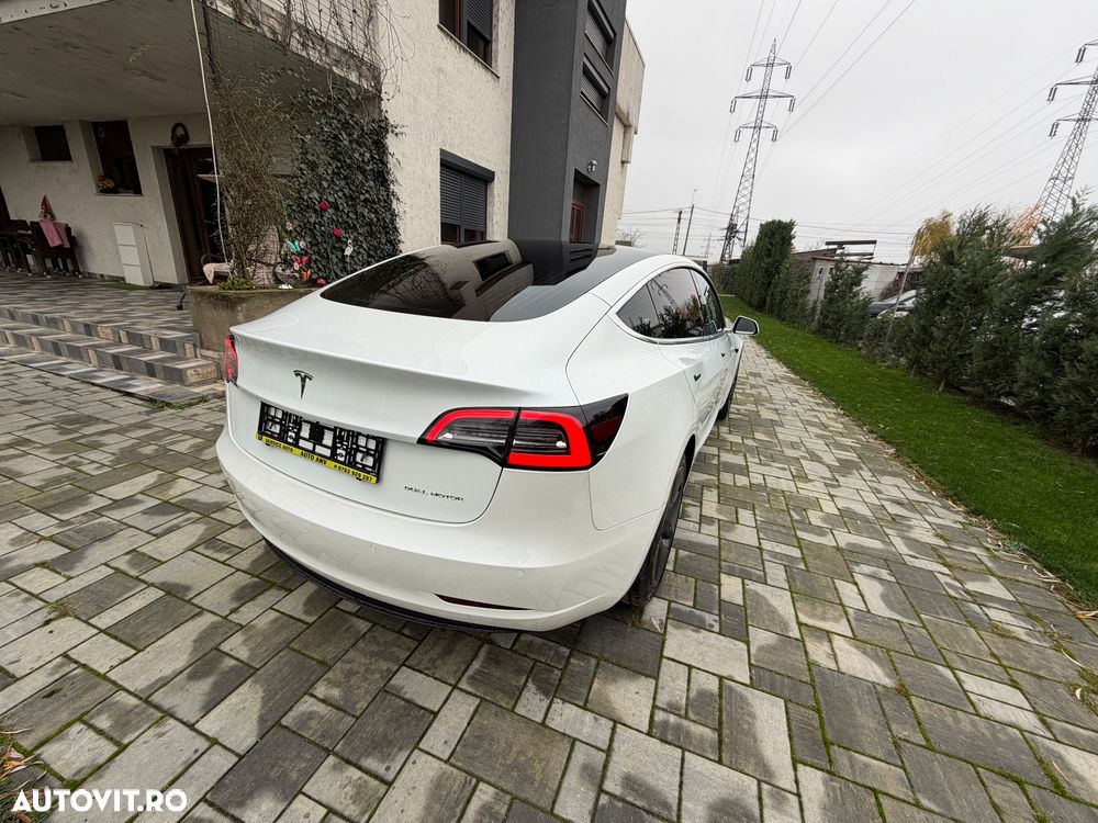 Tesla Model 3 Langstreckenbatterie Allradantrieb Dual Motor - 7