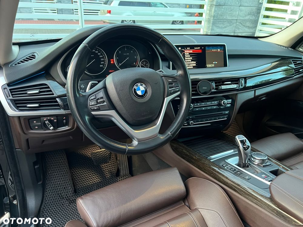BMW X5 xDrive25d - 14
