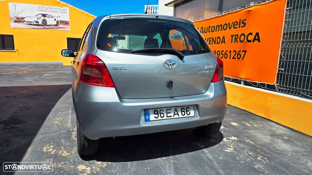 Toyota Yaris 1.0 VVT-i AC - 16