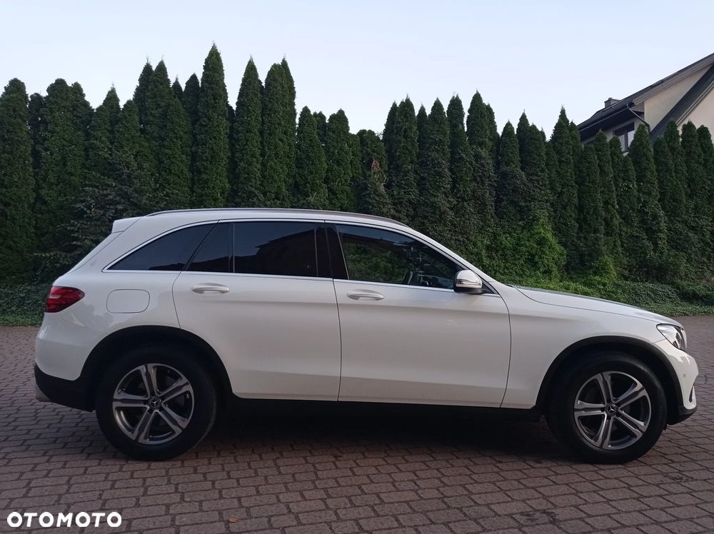 Mercedes-Benz GLC - 6