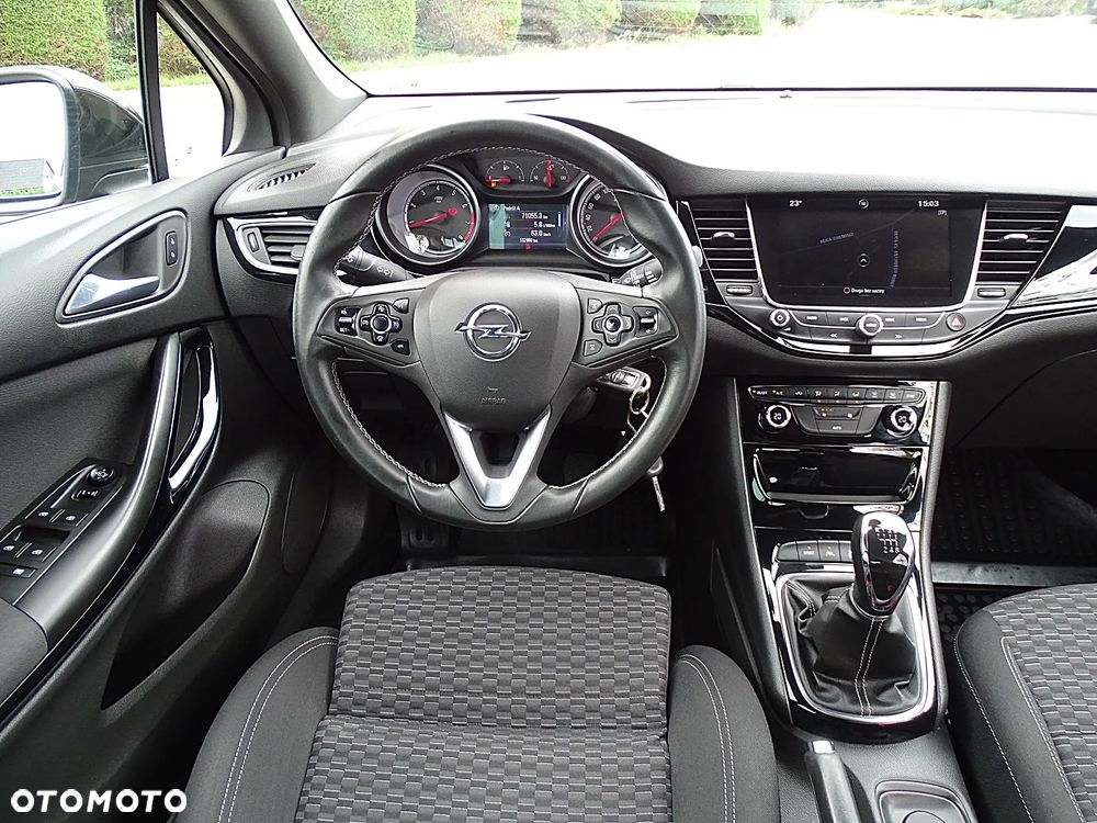 Opel Astra 1.4 T Dynamic - 8