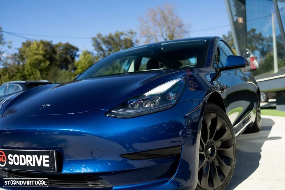 Tesla Model 3 Long-Range Dual Motor AWD - 22