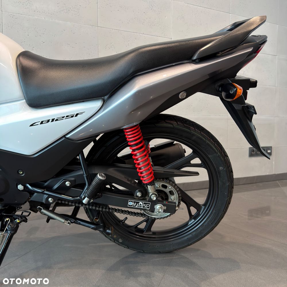 Honda CBF - 15