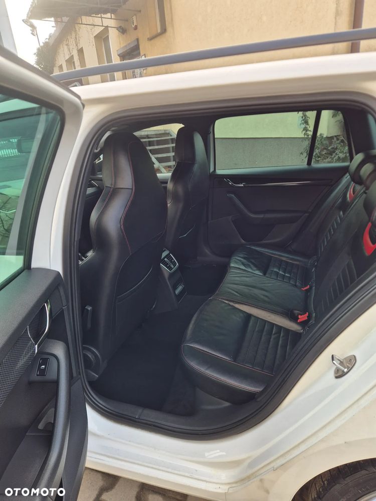 Skoda Octavia 2.0 TDI (Green tec) RS - 9