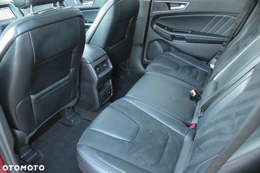 Ford Edge 2.0 TDCi Bi-Turbo 4x4 ST-LINE - 35