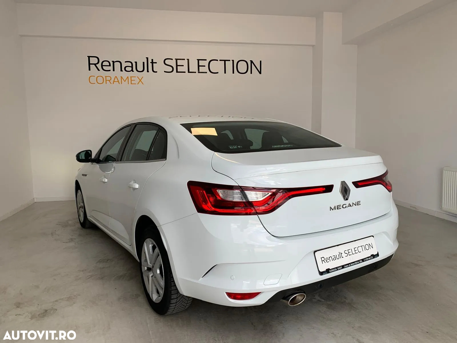 Renault Megane TCe EDC Zen - 10