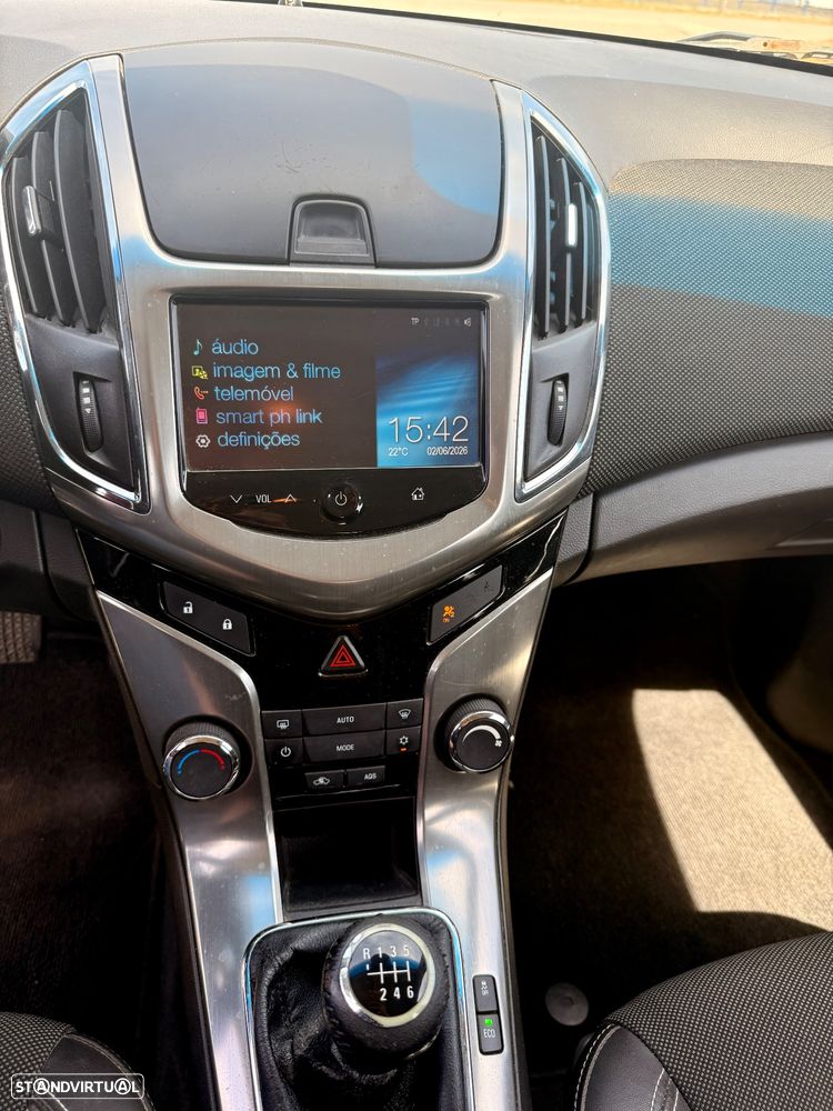 Chevrolet Cruze SW 1.7 VCDi LTZ - 16