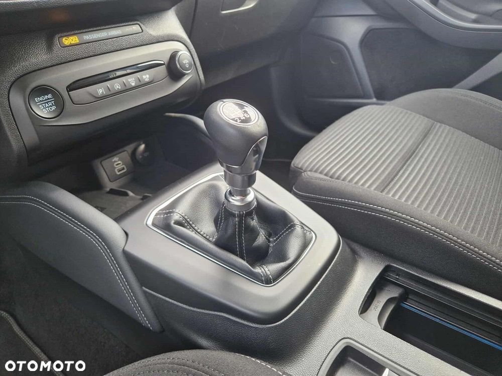 Ford Focus SW 1.0 EcoBoost mHEV Titanium X - 25