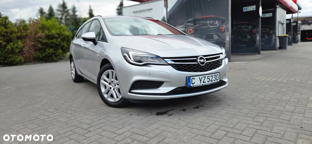 Opel Astra 1.4 Turbo Innovation - 22
