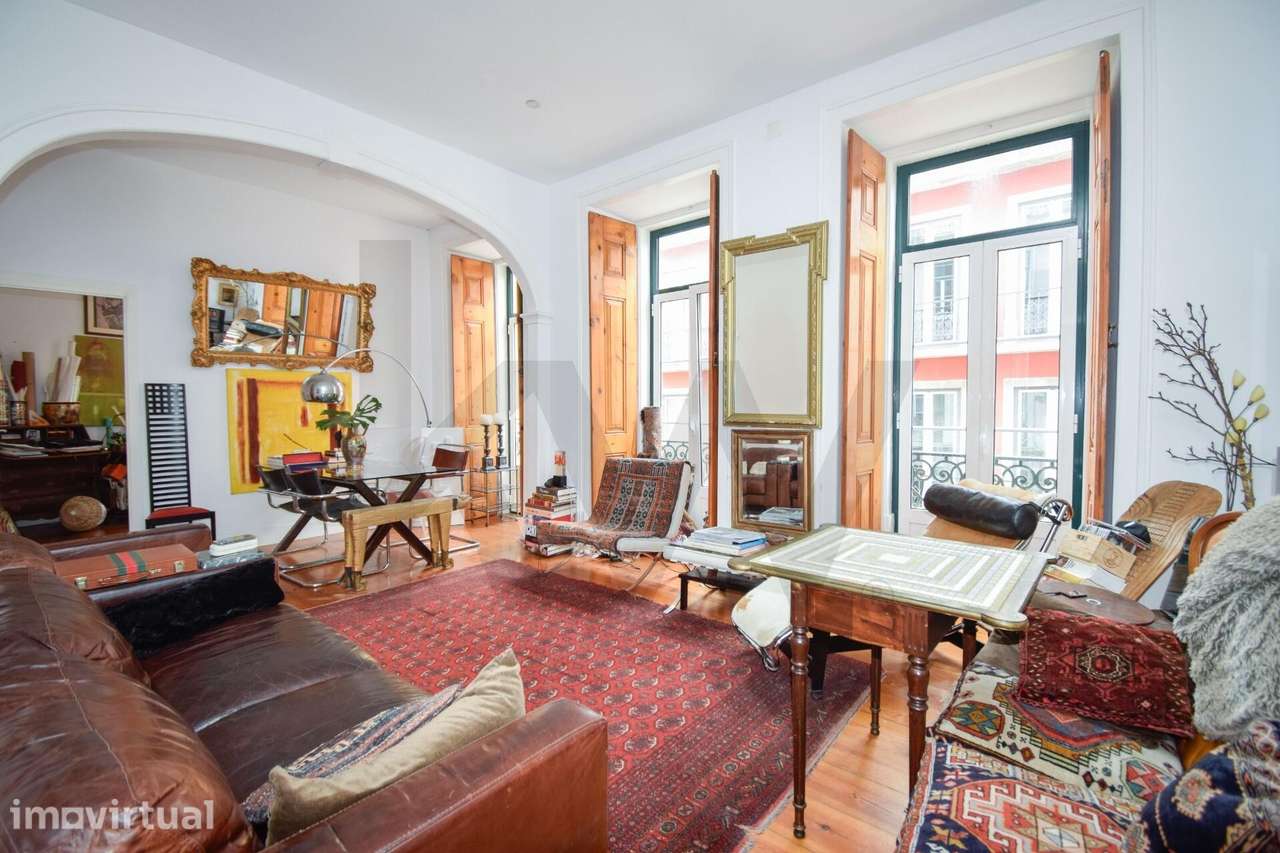 Apartamento T3+2 com terraço de 67m2 junto à Praça da Alegria - Grande imagem: 4/38