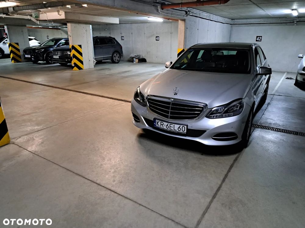 Mercedes-Benz Klasa E 200 BlueTEC 7G-TRONIC Classic - 6