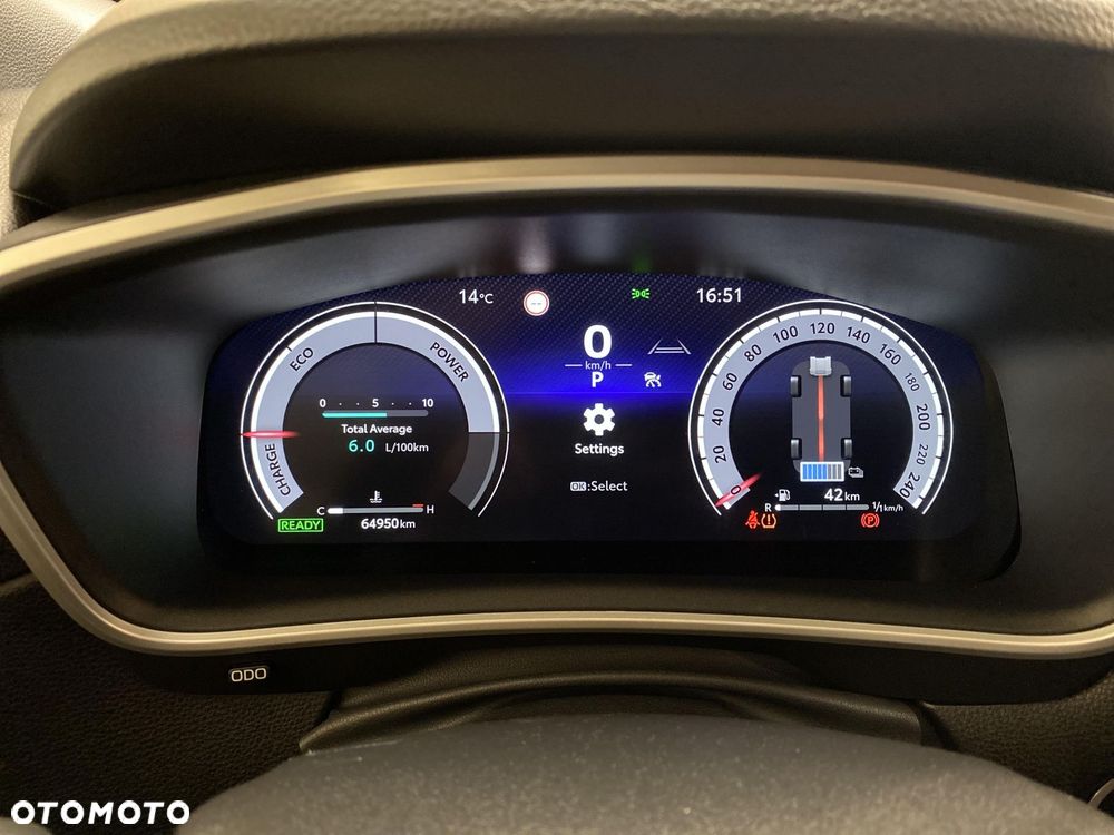 Toyota Corolla Cross - 15