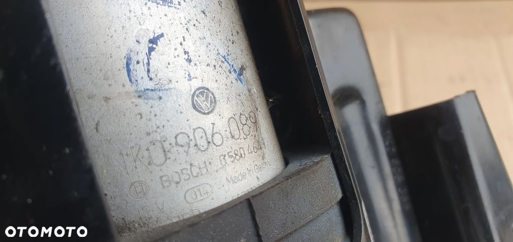 Pompka paliwa VW Passat B6 3C0131552Q 5N0906257 - 11