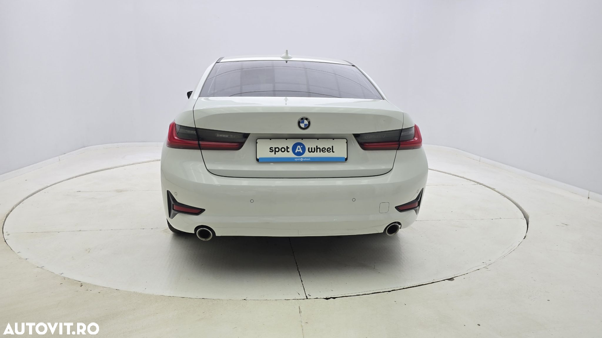 BMW Seria 3 320i AT - 7