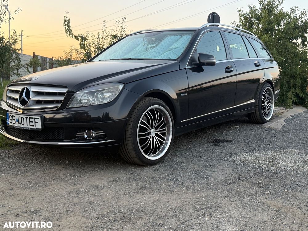 MERCEDES-BENZ Clasa C