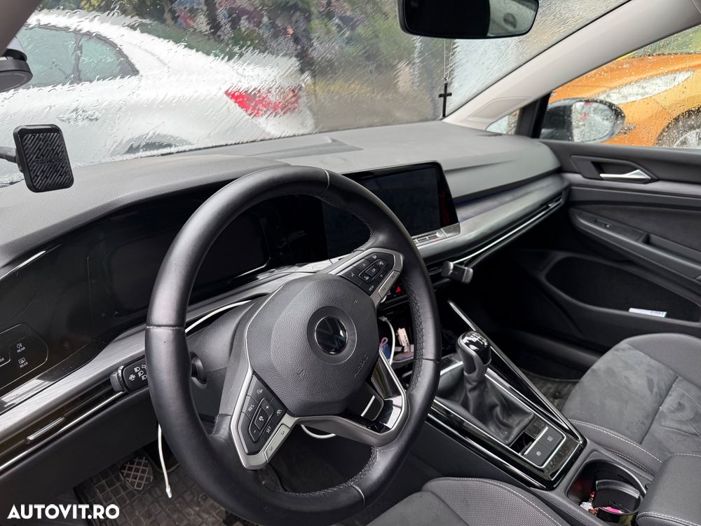 Volkswagen Golf 1.5 TSI ACT Style - 8