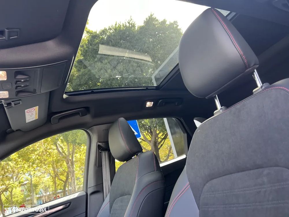 Ford Kuga 2.5 FHEV ST-Line X - 4