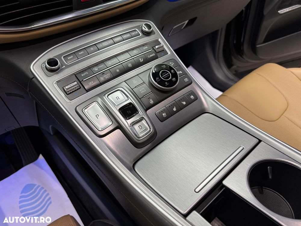 Hyundai Santa Fe 1.6 Plugin-Hybrid 4WD Prime - 28