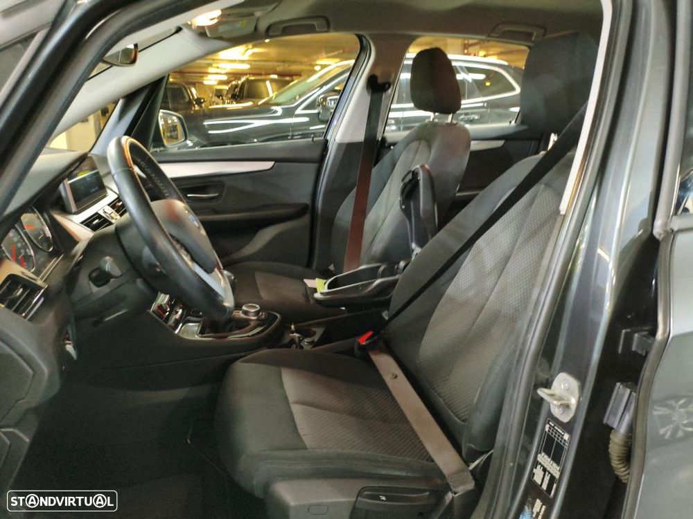 BMW 216 Active Tourer d - 5