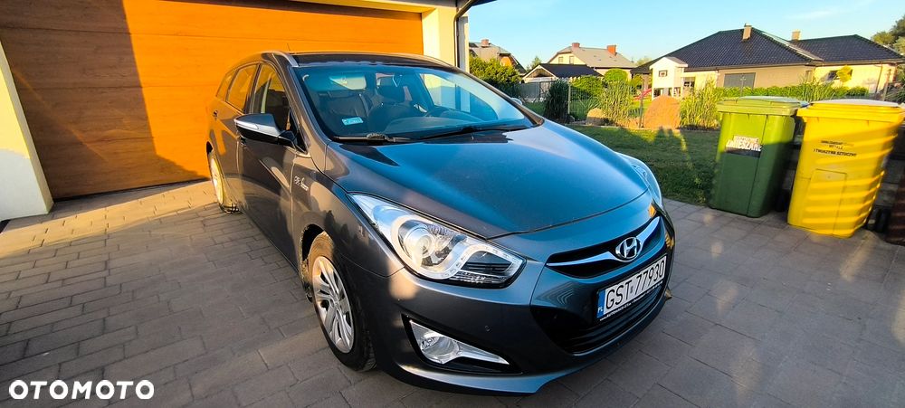 Hyundai i40 Kombi blue 1.6 Classic - 3