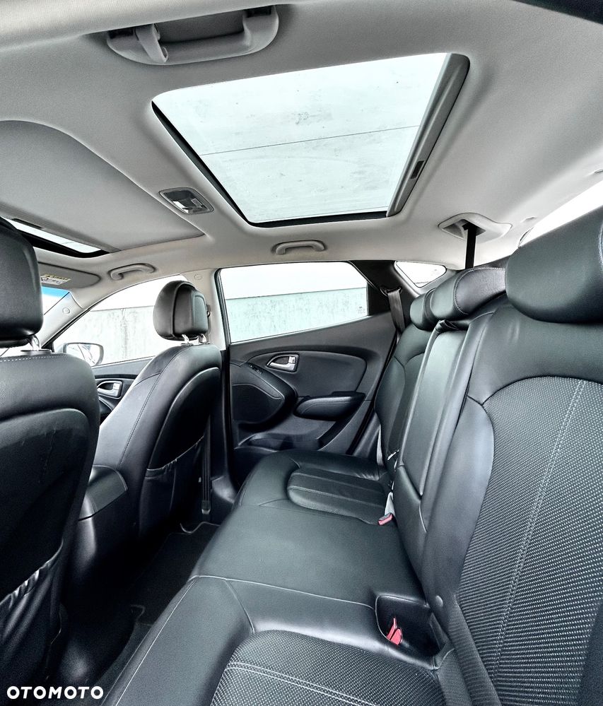 Hyundai ix35 2.0 CRDi 4WD Automatik Premium - 14