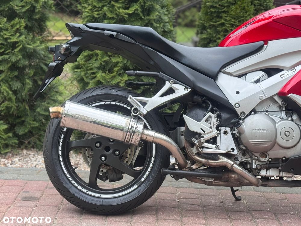 Honda VFR - 8