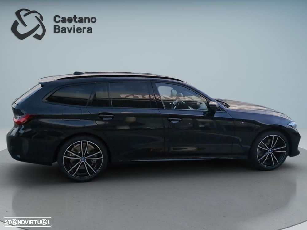 BMW 330 e Touring Pack Desportivo M Auto - 9