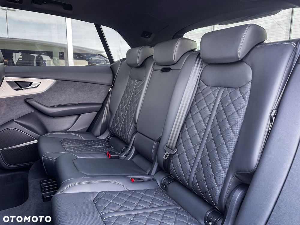 Audi Q8 - 41