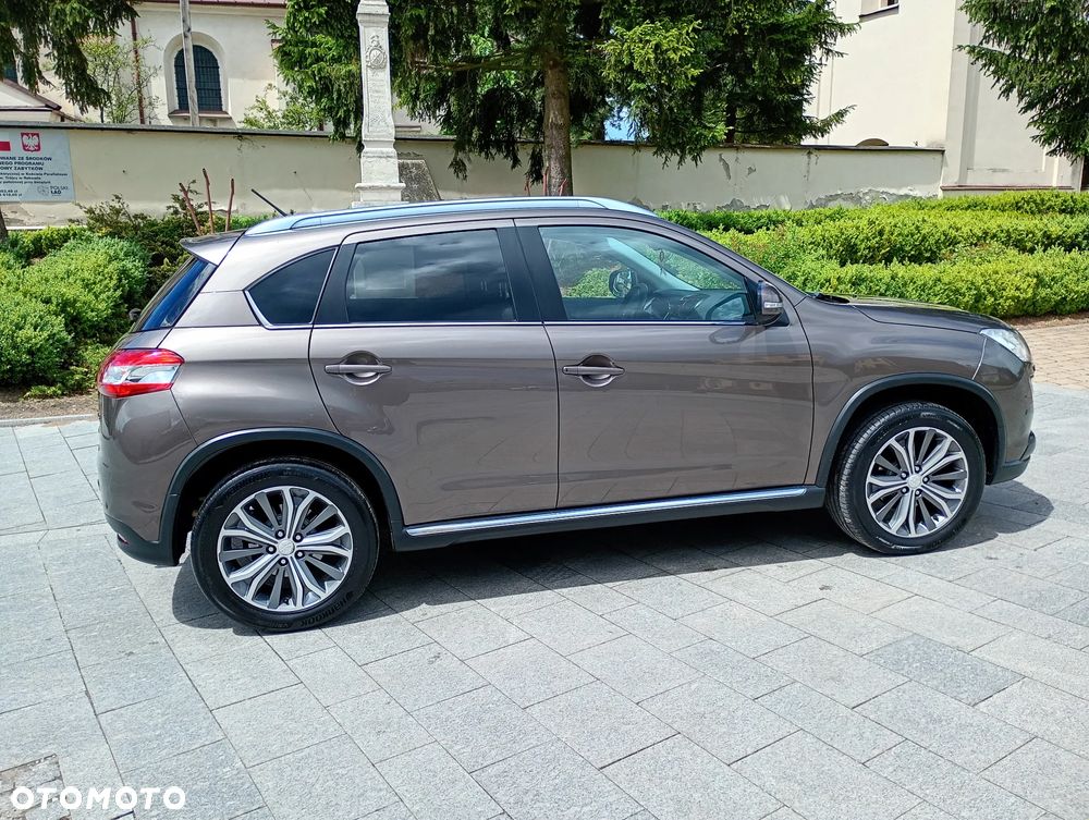 Peugeot 4008 - 17