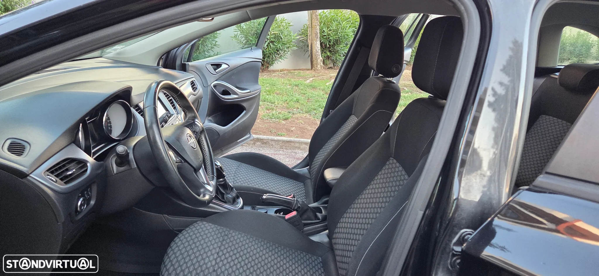 Opel Astra Sports Tourer 1.6 CDTI Edition S/S - 10