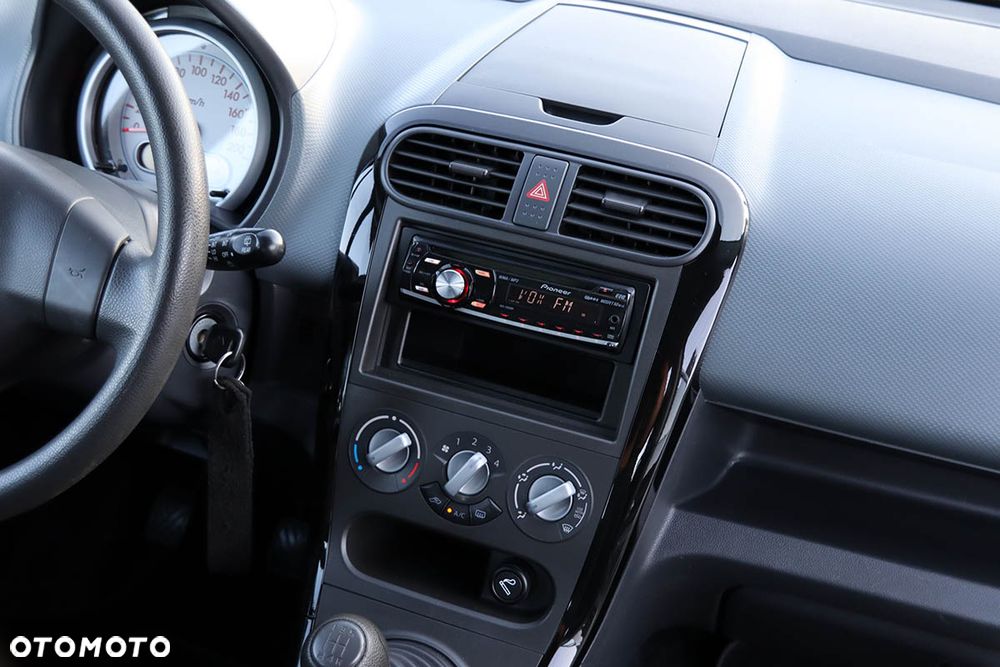 Suzuki Splash 1.0 Comfort - 33