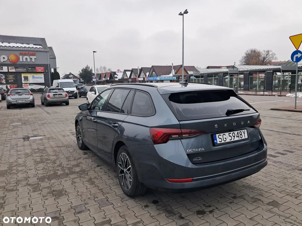 Skoda Octavia 2.0 TDI Ambition DSG - 3